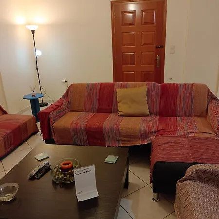 Stefkas Apartment2 דירה