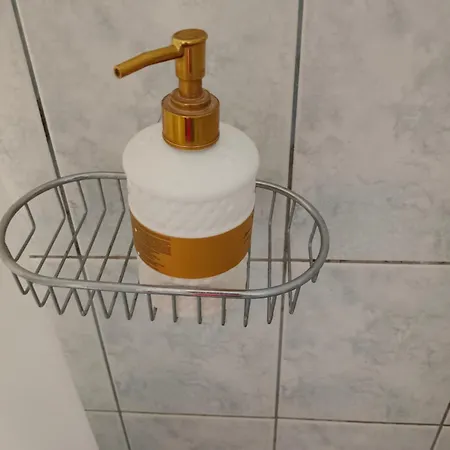 Stefkas Apartment2 דירה