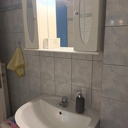 Stefkas Apartment2 Διαμέρισμα *