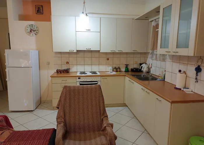 Stefkas Apartment2 * Patras